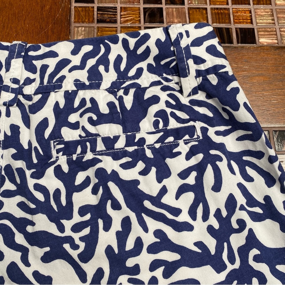 Lilly Pulitzer Callahan Shorts - Picture 6 of 8